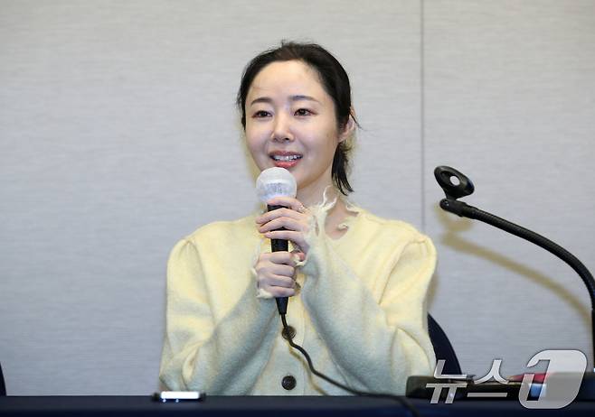 민희진 어도어 대표가 31일 오후 서울 중구 프레스센터에서 어도어 임시주주총회 관련 기자회견을 하고 있다. (공동취재) 2024.5.31/뉴스1 ⓒ News1 이재명 기자