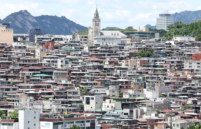 지난달 28일 오후 서울 용산구 후암동 일대 빌라 단지 모습. /연합뉴스