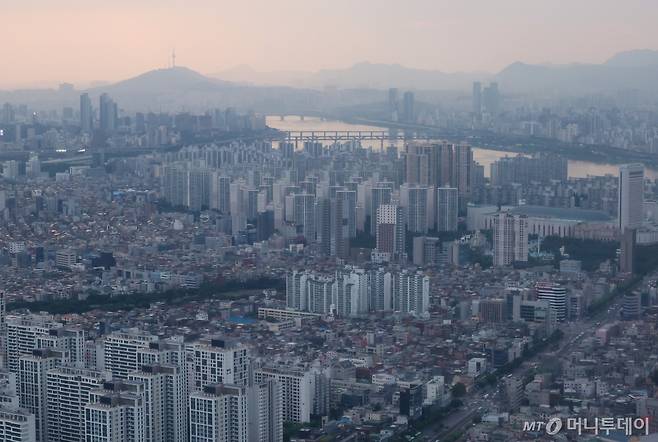 서울 상공에서 바라본 서울 시내 아파트. /사진=뉴시스 /사진=조수정