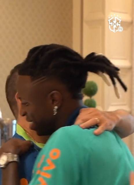 ▲ 헤어스타일을 바꾼 비니시우스 ⓒ브라질 SNS