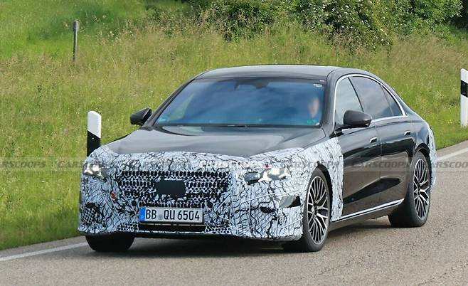 메르세데스-벤츠 'S클래스 페이스리프트' 테스트카 (출처 : Carscoops)