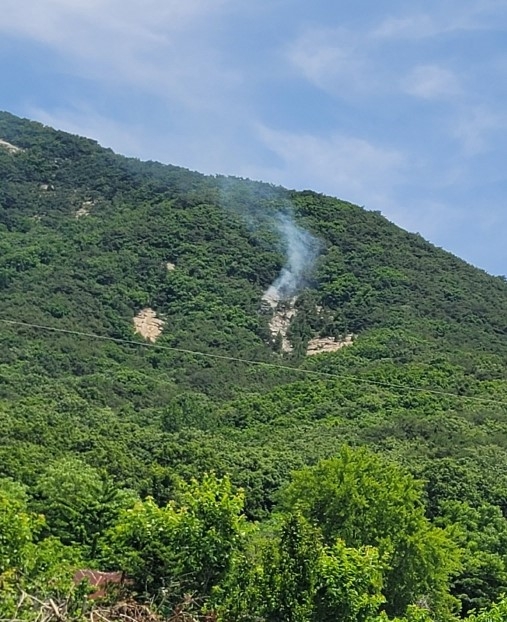 9일 낮 강화도에 산불이 발생했다. 산림청 제공