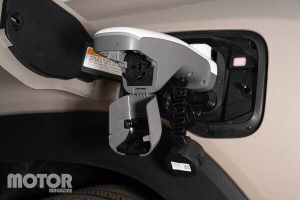 ​KGM 토레스 EVX 사진 모터매거진 최재혁 기자​