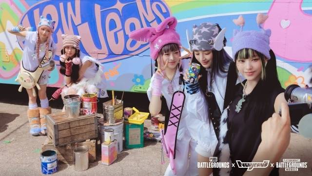 배틀그라운드와 배틀그라운드 모바일이 ‘뉴진스’와 함께한 컬래버레이션 콘텐츠를 공개했다. /크래프톤