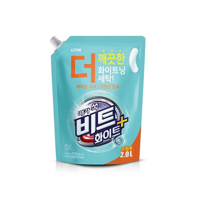 비트 화이트 플러스 드럼용 리필 - 한 번 빠져나온 오염이 다시 섬유에 붙지 못 하게 하는 성분과 베이킹 소다를 함유해 형광증백제 없이도 흰 옷을 새하얗게 세탁. 3L 1만9천8백원.