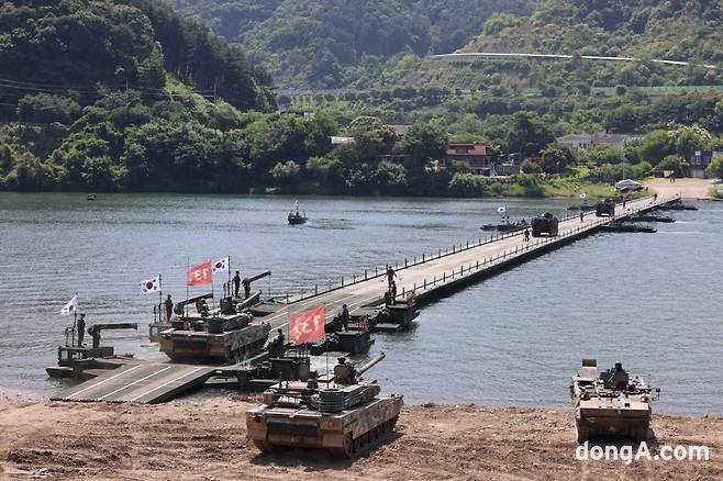 한화에어로스페이스 자주도하장비 KM3 시연