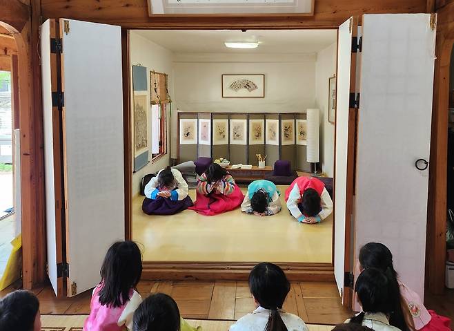 간송옛집에서 진행된 '도봉 창의인성 학교' [도봉구 제공. 재판매 및 DB 금지]