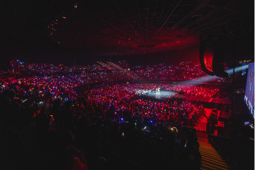 이번 북미 지역 투어는 시애틀, 오클랜드, 로스앤젤레스뿐만 아니라 오는 6월 26일 시카고, 28일 토론토 공연까지 티켓 솔드아웃을 이루며 ITZY의 티켓 파워를 재입증하고 있다.사진=JYP 제공