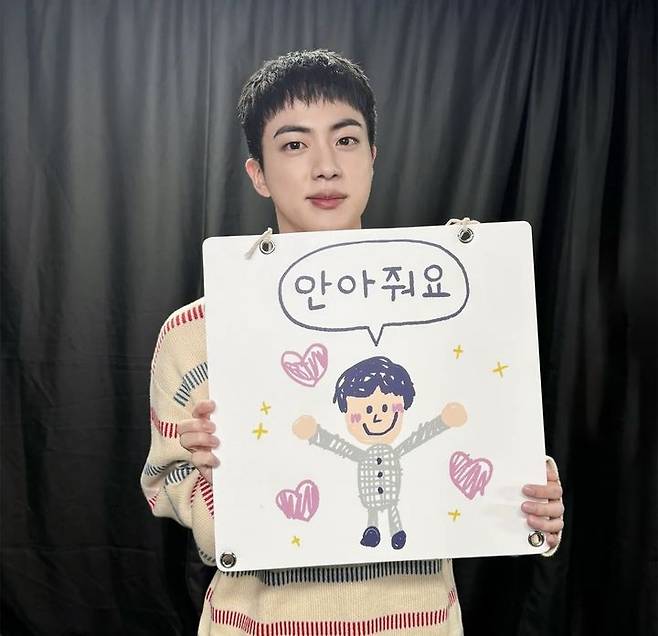 [서울=뉴시스] 방탄소년단 진. (사진 = 인스타그램 캡처) 2024.06.14. photo@newsis.com *재판매 및 DB 금지