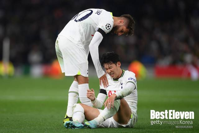 11초 남짓 짧은 영상은 소셜 미디어를 통해 확산하며 벤탄쿠르를 향한 뭇매가 이어졌다. 아시아인이 다 비슷하게 생겼다는 말은 오래된 인종차별 중 하나다. 한 X(전 트위터) 이용자는 "너무 실망스럽다. 벤탄쿠르에게 훨씬 더 나은 것을 기대했다. 이 소식을 들은 손흥민을 상상해 보라"라고 적었다.