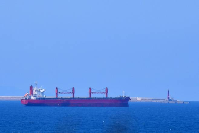 정부는 3일 포항 영일만 앞바다에 막대한 양의 석유와 가스가 매장돼 있을 가능성이 높다는 물리탐사 결과를 발표했다. 연합뉴스 제공