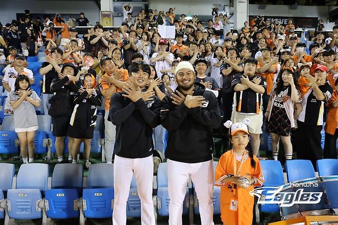 ▲ 바리아는 특급 슬라이더를 앞세워 자신의 홈 데뷔전에서 인상적인 투구를 남겼다 ⓒ한화이글스