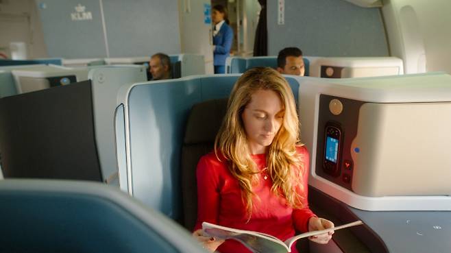 KLM 네덜란드 항공은 새로운 보잉 777 월드 비즈니스 클래스 좌석으로 리뉴얼 중이다 /사진=KLM 네덜란드 항공