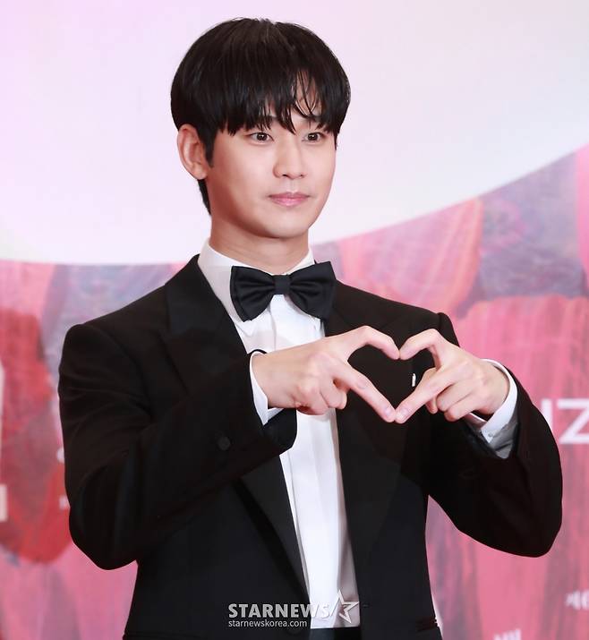 배우 김수현 /사진=이동훈