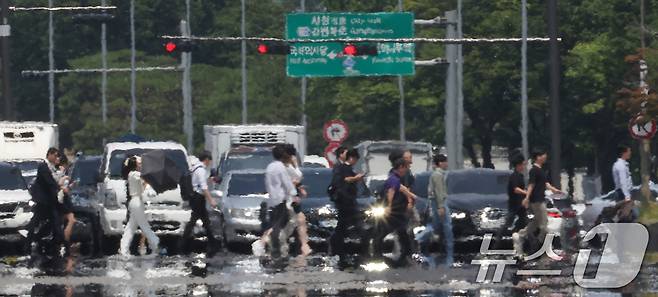 대전·충남 12개 지역에 폭염주의보가 발효 중이다. 2024.6.19/뉴스1 ⓒ News1 이동해 기자