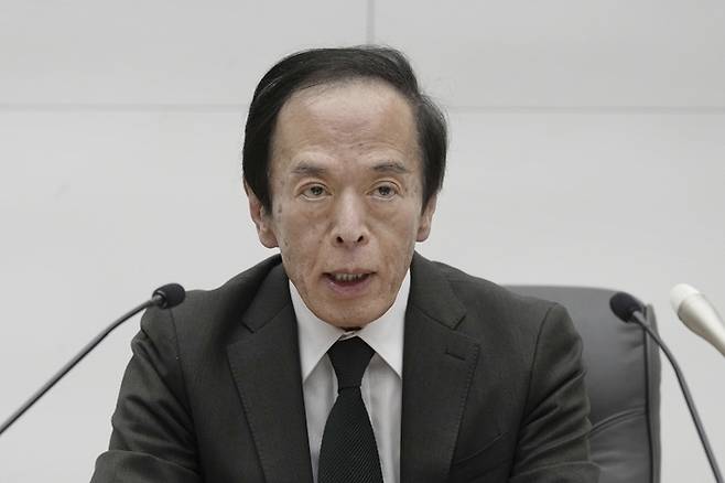 우에다 가즈오 BOJ 총재가 국채 매입 규모를 줄이겠다고 밝혔다.[사진=뉴시스]