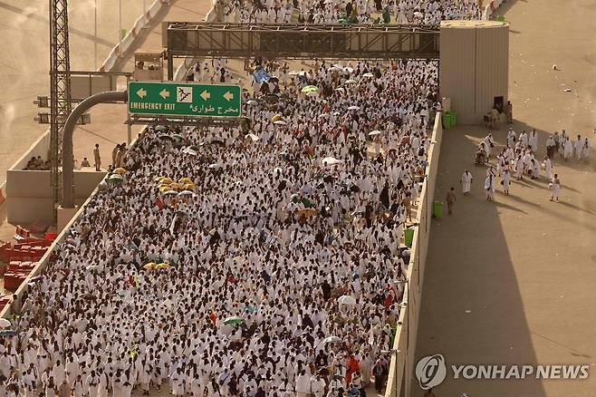 사우디 성지에 몰린 이슬람 순례 인파 [AFP 연합뉴스 자료사진. 재판매 및 DB 금지]