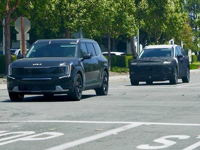 현대차 '아이오닉 7' 테스트카 (출처 : 오토스파이넷)