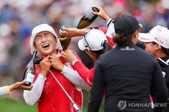 양희영, 34세에 생애 첫 LPGA 메이저 제패…올림픽 출전 예약