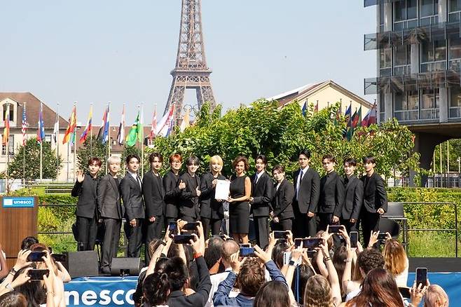 [서울=뉴시스] 세븐틴 유네스코. (사진 = 플레디스 엔터테인먼트 제공) 2024.06.26. photo@newsis.com *재판매 및 DB 금지