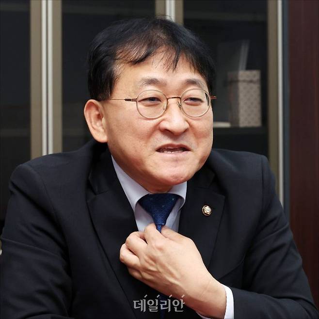 차규근 조국혁신당 의원이 28일 의원회관에서 데일리안과 인터뷰를 하고 있다. ⓒ데일리안 홍금표 기자