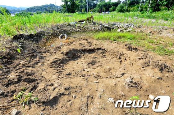 전 프로 농구선수 정상헌이 자신의 처형을 살해한 뒤 시체를 암매장한 경기 오산시 가장로 인근 야산. ⓒ 뉴스1