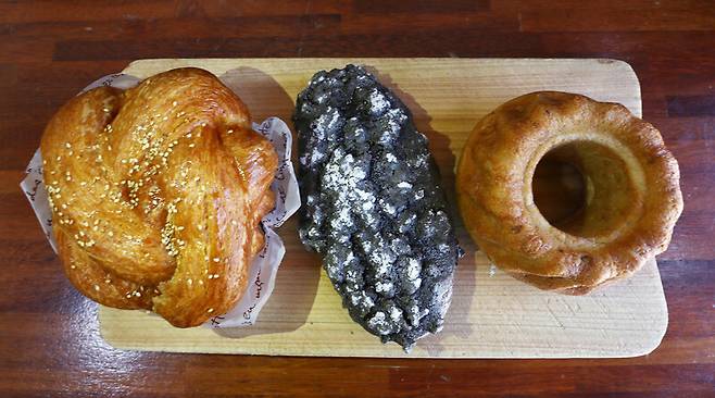 ‘르와르 베이커리’에서 파는 빵들. 박미향 기자