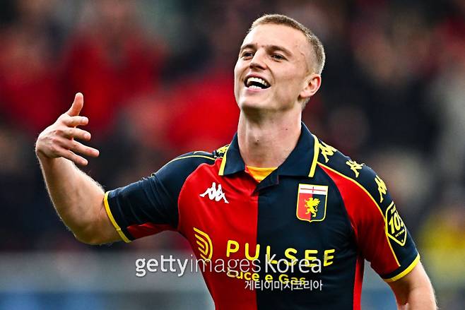 토트넘이 이번 여름에도 알베르트 구드문드손 영입을 노린다. 사진=게티이미지