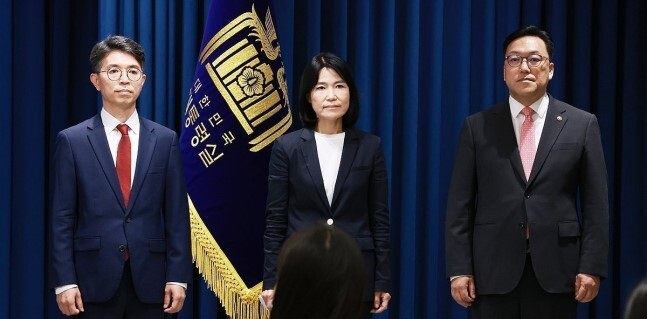 오늘(4일) 열린 인사 브리핑에서의 환경부장관 김완섭·방통위원장 이진숙·금융위원장 김병환 / 사진=연합뉴스