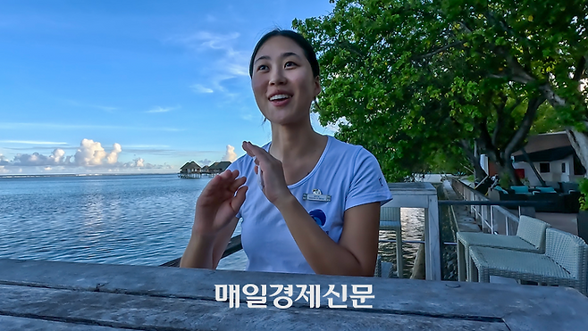 클럽메드 몰디브 카니에서 6개월 째 일하고 있는 한국인 직원 베르타 / 사진=홍지연 여행+ 기자