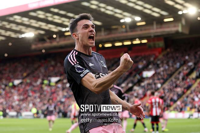 ▲&nbsp;영국 공영 방송 'BBC'는 4일(한국시간) "바이에른 뮌헨은 팔리냐 영입을 완료할 예정이다. 바이에른 뮌헨은 팔리냐의 소속팀인 풀럼에 이적료 5,600만 유로(약 835억 원)를 지불한다. 이 금액은 풀럼 역사상 가장 높은 금액이다"라고 보도했다.&nbsp;이어 "팔리냐는 바이에른 뮌헨과 2028년까지 계약을 맺는다. 계약 성사를 위해 지난 몇 주 동안 노력했다"고 덧붙였다.