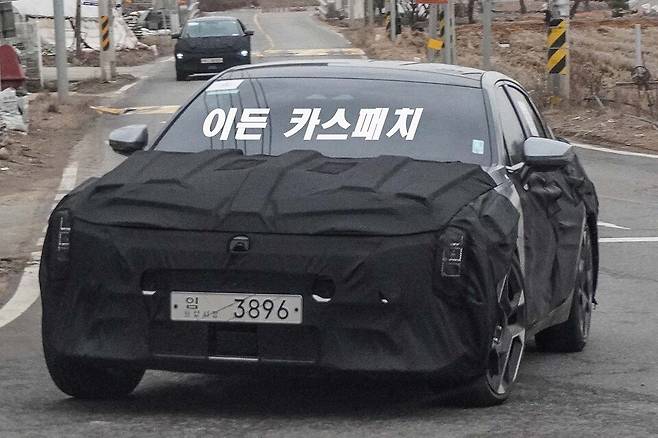 기아 'K8 페이스리프트' 테스트카 (출처 : 이든카스패치)