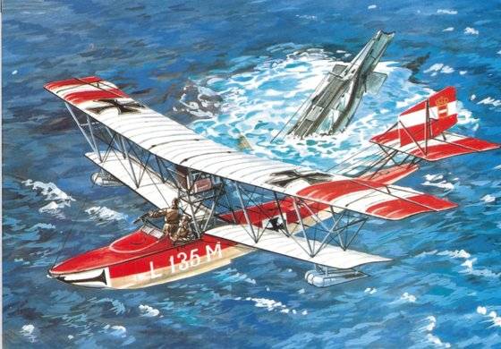 1915년 9월 16일 오스트리아-형가리 제국의 로너 L 수상정 편대가 프랑스 잠수함 푸코함을 폭탄으로 격침했다. Devil’s Porridge Museum