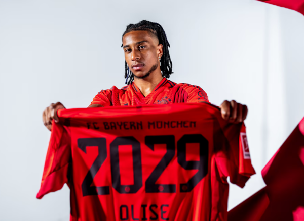 직전 2023-2024시즌에는 가파르게 성장하며 득점력이 폭발했다. 리그 19경기에만 나섰으나, 10골 6도움을 폭발시켰다. 잦은 햄스트링 부상에도 늘 곧바로 기량을 회복하며 거둔 성과였다. 무엇보다 그의 나이는 아직 22세다.