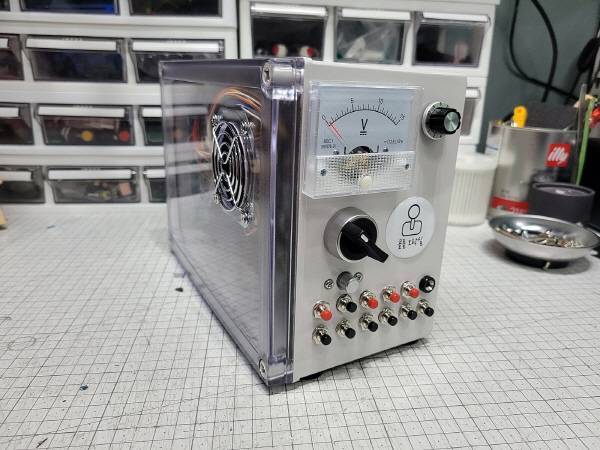 콜플님이 만든 만능 슈퍼건. 중국에서 판매하는 것 보다 더 다양한 기능을 지원한다