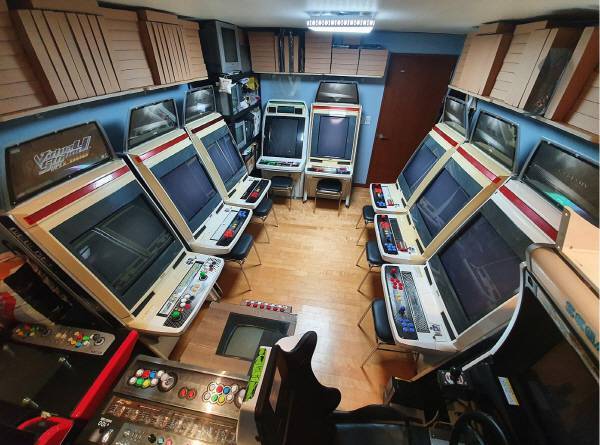 이런 식으로 종이박스에 기판을 정리하는 방식도 있으니 참고하자 / 엑박조아님 사진 제공