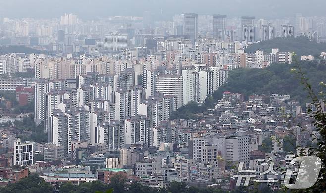 서울 아파트 단지 모습.. 2024.7.9/뉴스1 ⓒ News1 김진환 기자