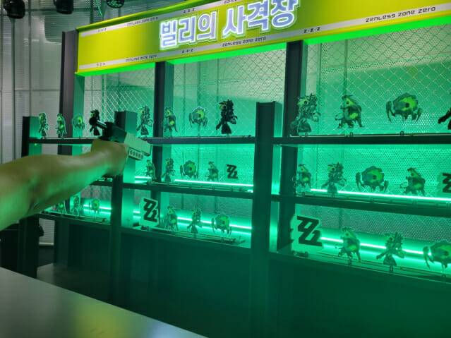 실내 이벤트 존에 위치한 빌리의 사격장