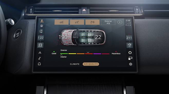 랜드로버 뉴 레인지로버 벨라 실내.