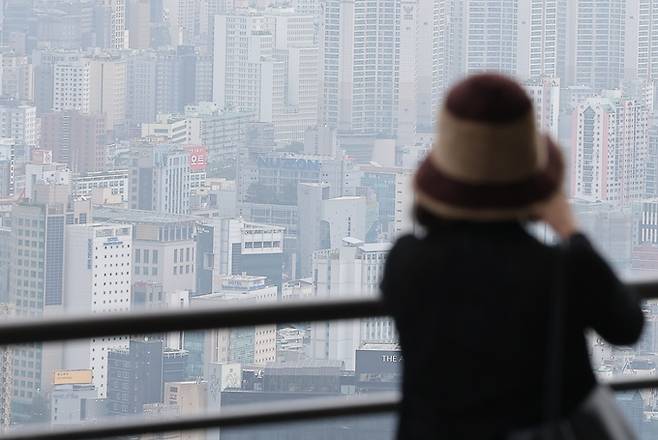 지난 9일 서울 중구 남산에서 바라본 아파트 단지 전경. 뉴스1