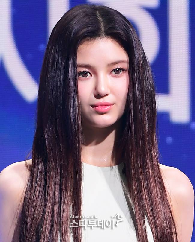 그룹 뉴진스 다니엘. <강영국 기자>