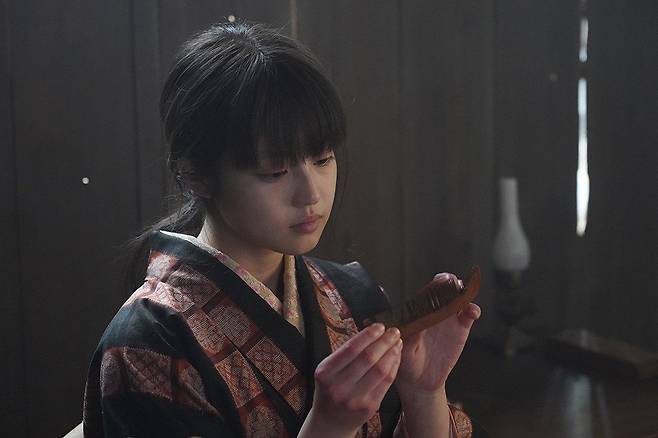 2.jpg 일본의 국보급 미녀라는 이마다 미오.gif