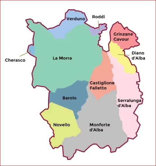 바롤로 마을 세부산지.