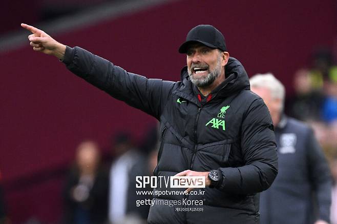 ▲&nbsp;영국 매체 '인디펜던트'에 따르면 자국에서 열리는 2026 국제축구연맹(FIFA) 북중미 월드컵을 준비하는 미국은 클롭 감독을 선임하기 위해 물밑 접촉했다. 그러나 클롭 감독은 미국축구협회와 대표팀 사령탑에 관해 공식 논의하기를 거부했다.