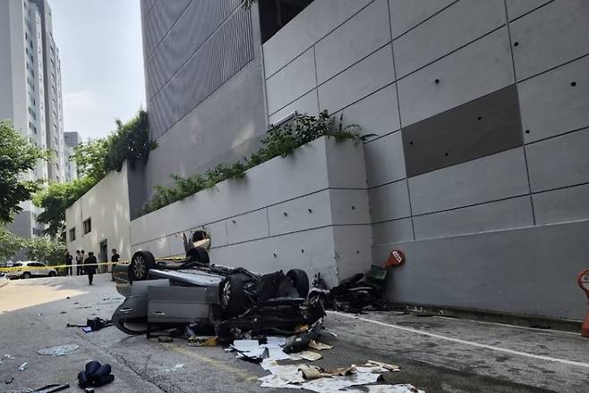 전복된 사고 차량./사진=뉴스1