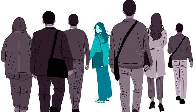 토마스 핀천이 두려워하며 예언한 '병적인 대중'이 정말 나타나긴 한 모양이다.[사진=게티이미지뱅크]