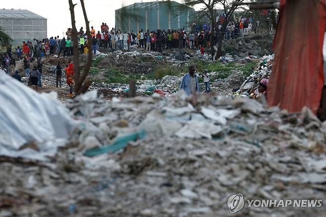 시신 발견된 나이로비의 쓰레기 매립장 [AFP 연합뉴스 자료사진. 재판매 및 DB 금지]