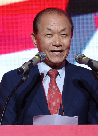 국민의힘 황우여 비대위원장이 12일 오후 대구 엑스코에서 열린 제4차 전당대회 대구·경북 합동연설회에서 발언하고 있다.