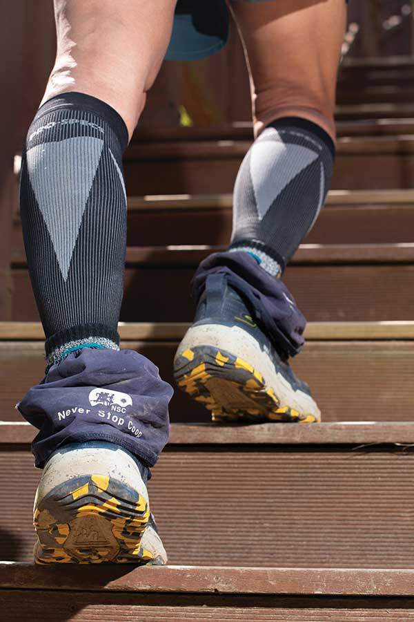 안씨는 안전을 위해 스패츠와 등산스틱을 꾸준히 사용한다고 했다.