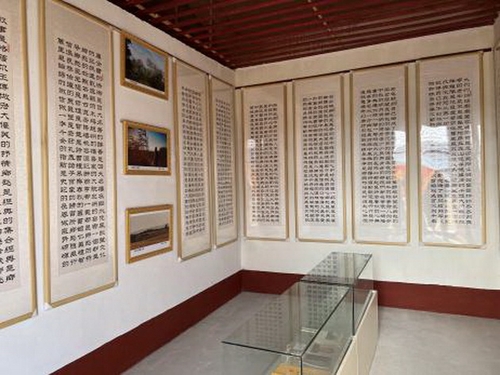 Corner of Liu Xihuai's studio